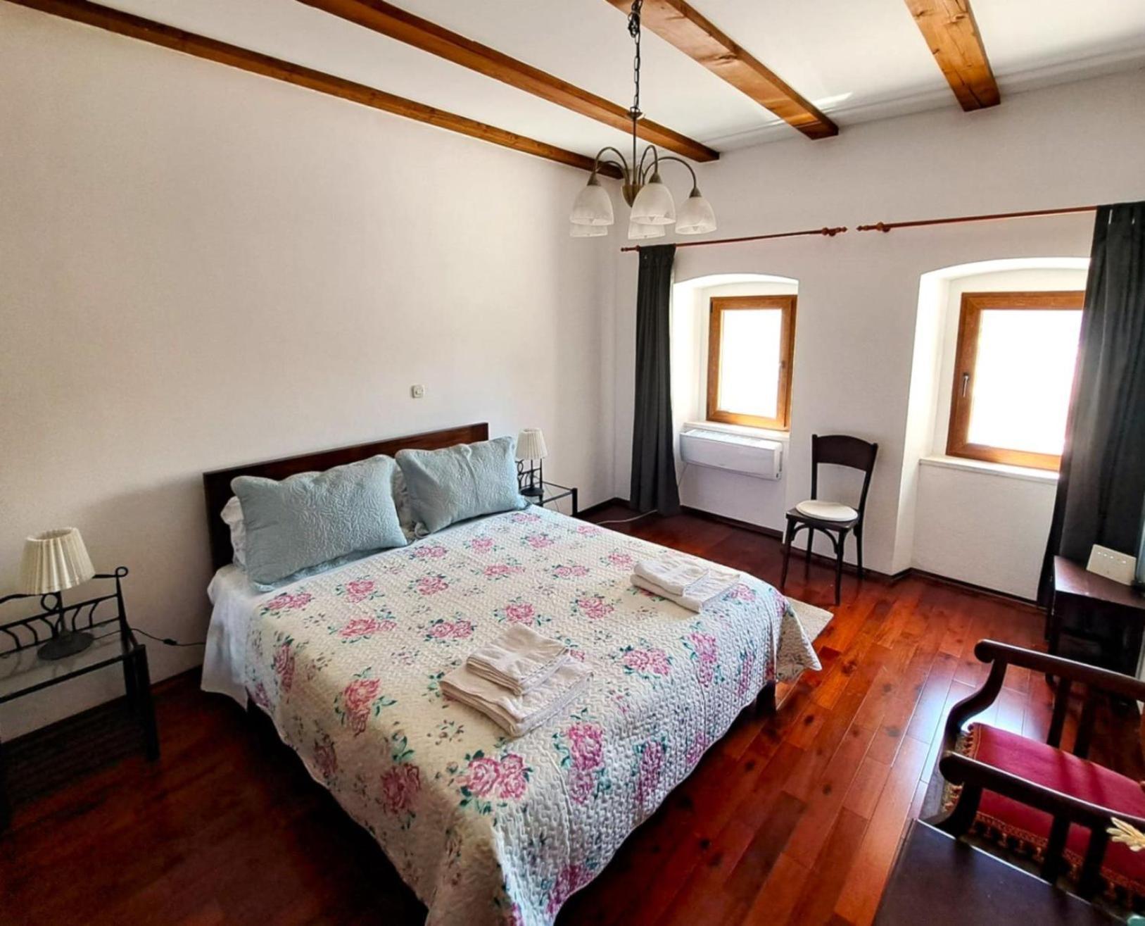 Villa Bartola Grizane-Belgrad ภายนอก รูปภาพ